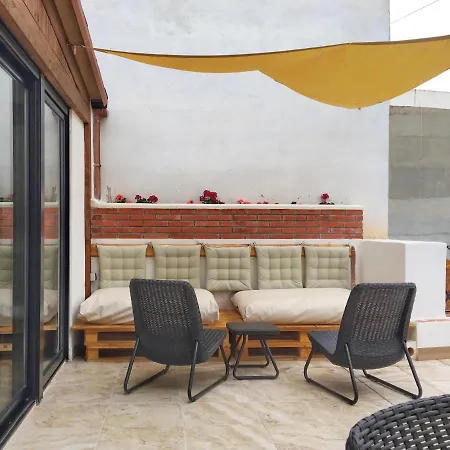 Hostel Numero Trece - Albergue Juvenil - Free Towels, Coffee & Tea, Remote Check-In (Adults Only)-2